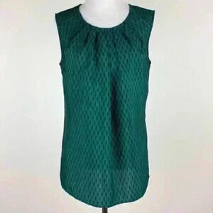 Merona top size M green navy blue geometric print